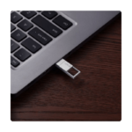 Xiaomi Dual-Interface Flash Drive 128G insertado